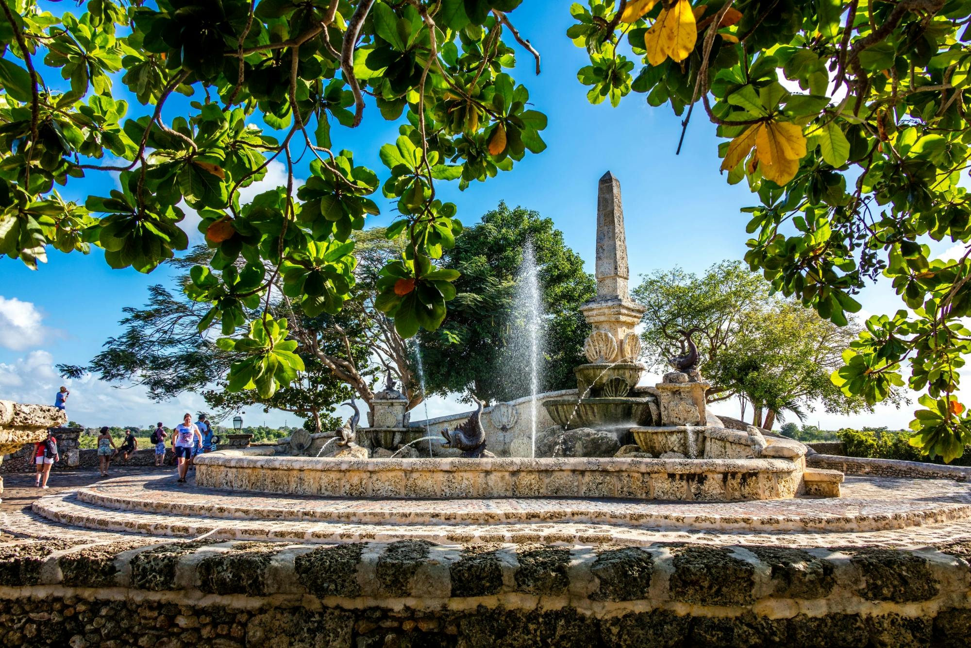 Omvisning i den dominikanske kunstnerlandsbyen Altos de Chavon