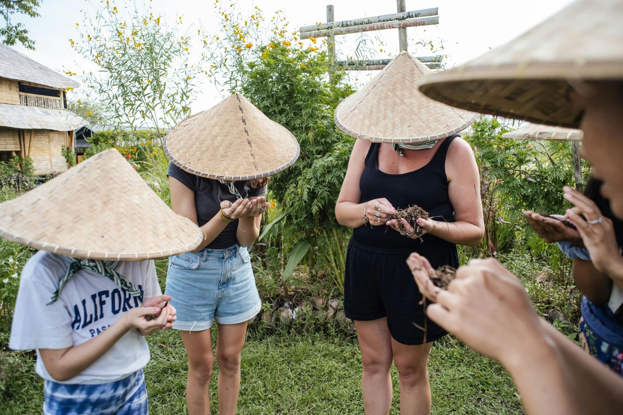 Future for food guided evening tour with cooking class in Bali