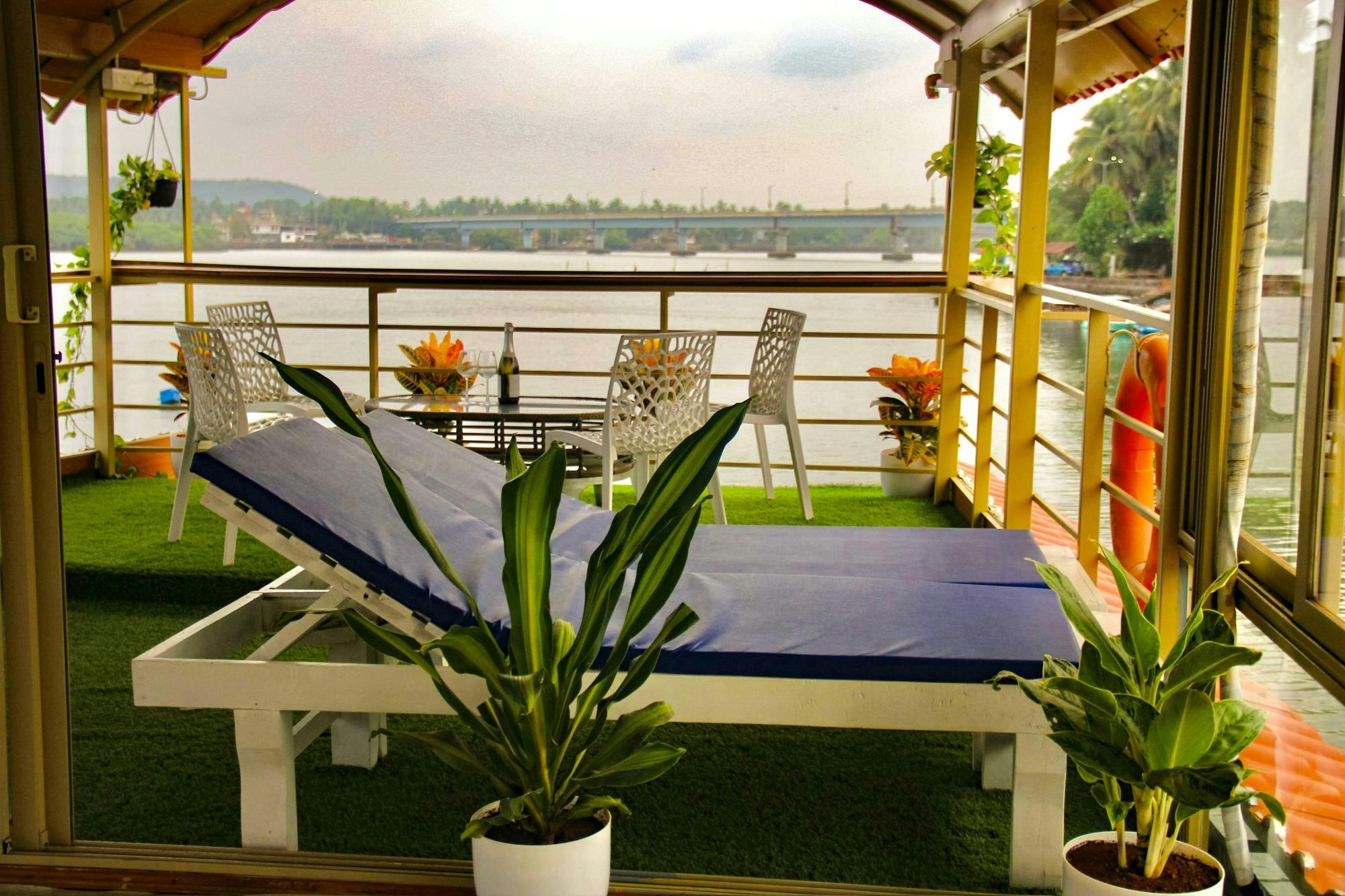 Overnight cruise on Goa’s Chapora River with dinner and breakfast