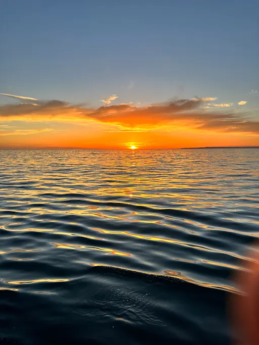 Sunset sailing in the Algarve with tapas, drinks and swimming