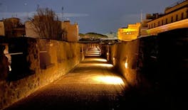 Nocna wycieczka z przewodnikiem po Passetto di Borgo