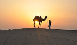Visita guidata di Chenini e Tataouine al tramonto con cena