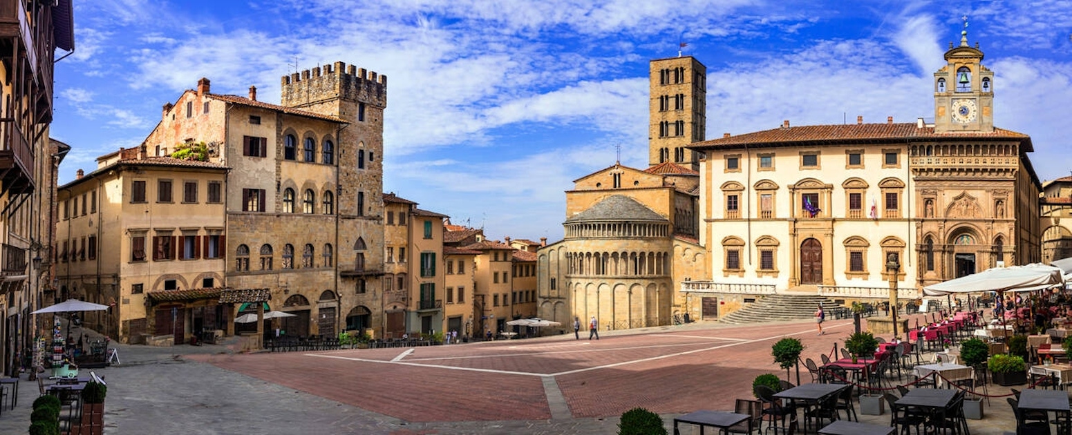 Hop-on hop-off in Arezzo Hop-on hop-off in Arezzo
