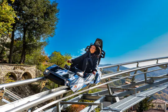 Avventura sulle montagne russe delle Dolomiti a Castelmezzano da Matera