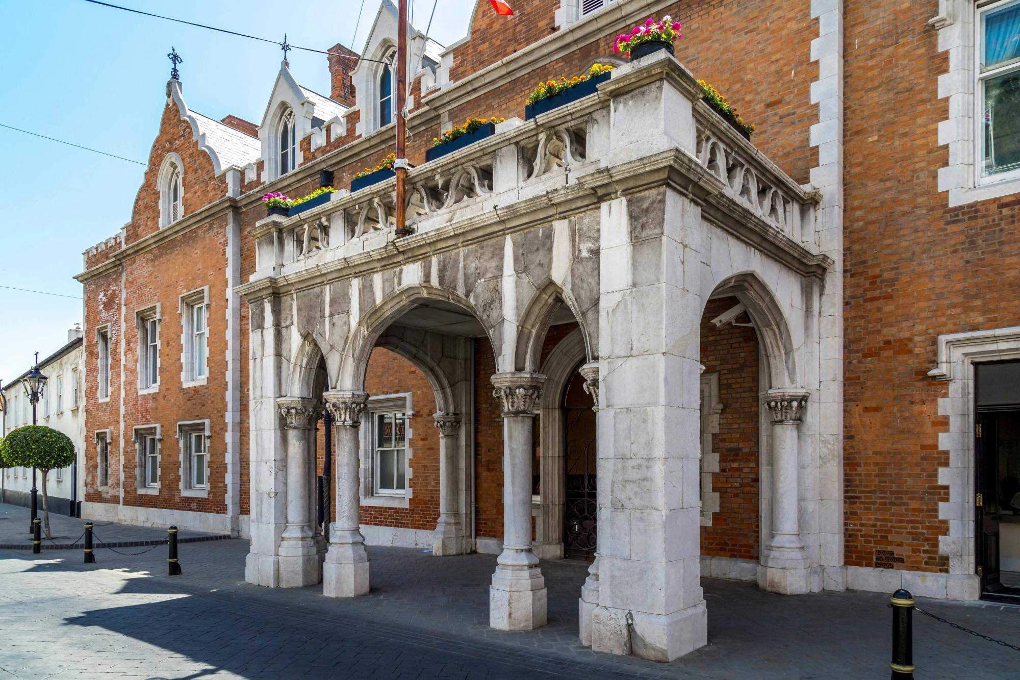 Gibraltar day trip including minibus tour of the Rock