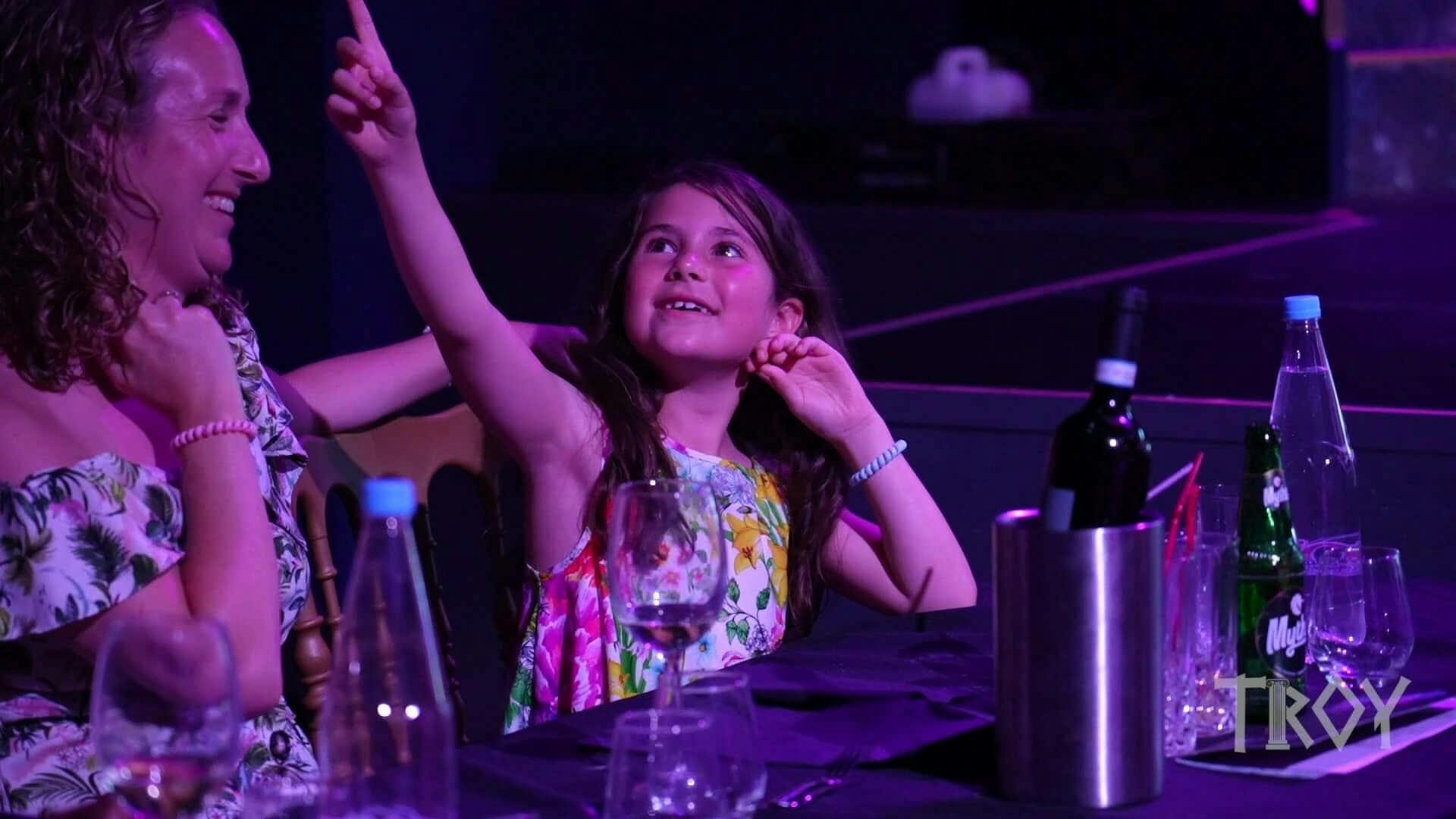 Alar The Spectacular Show with Dinner