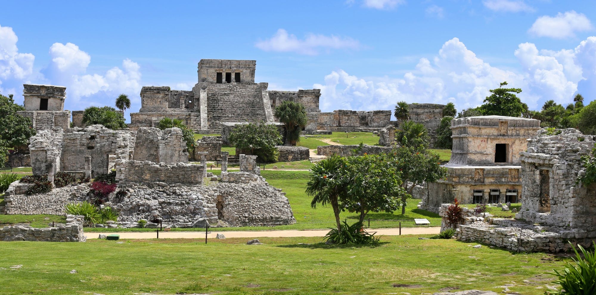 Tulum tour and Playa del Carmen visit with lunch from Cancun
