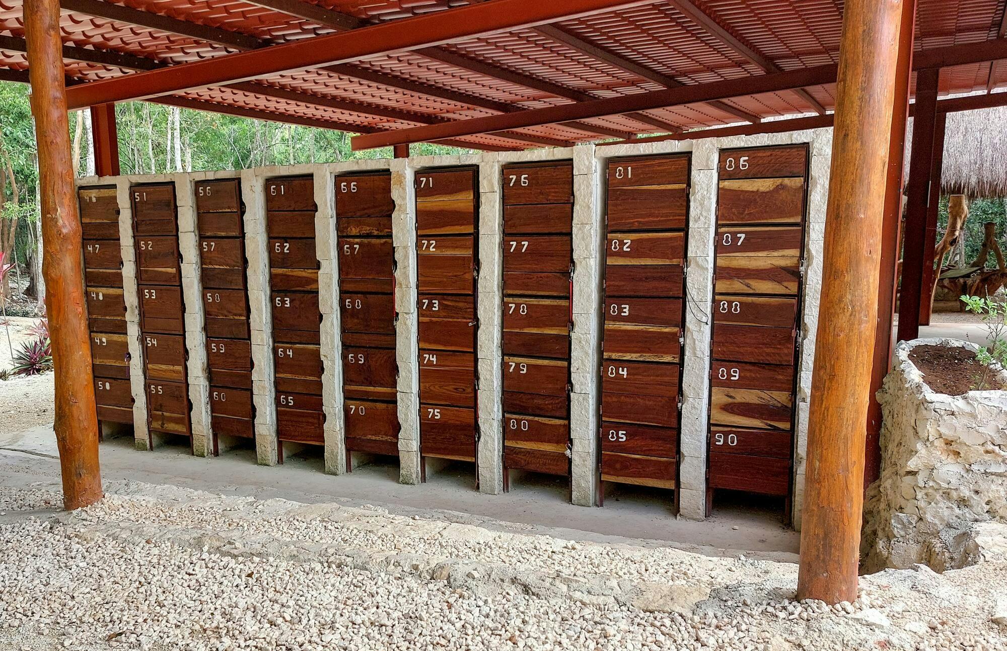 Tulum tour and Playa del Carmen visit with lunch from Cancun