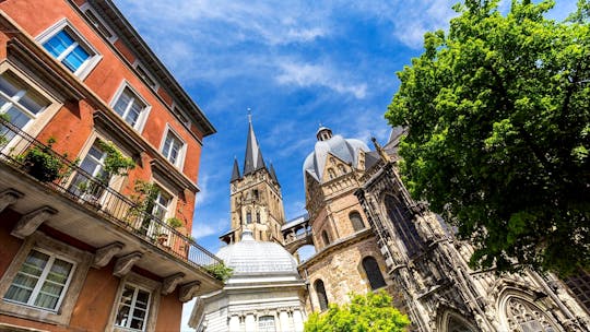 Aachen 2-hour city walking tour with a local guide