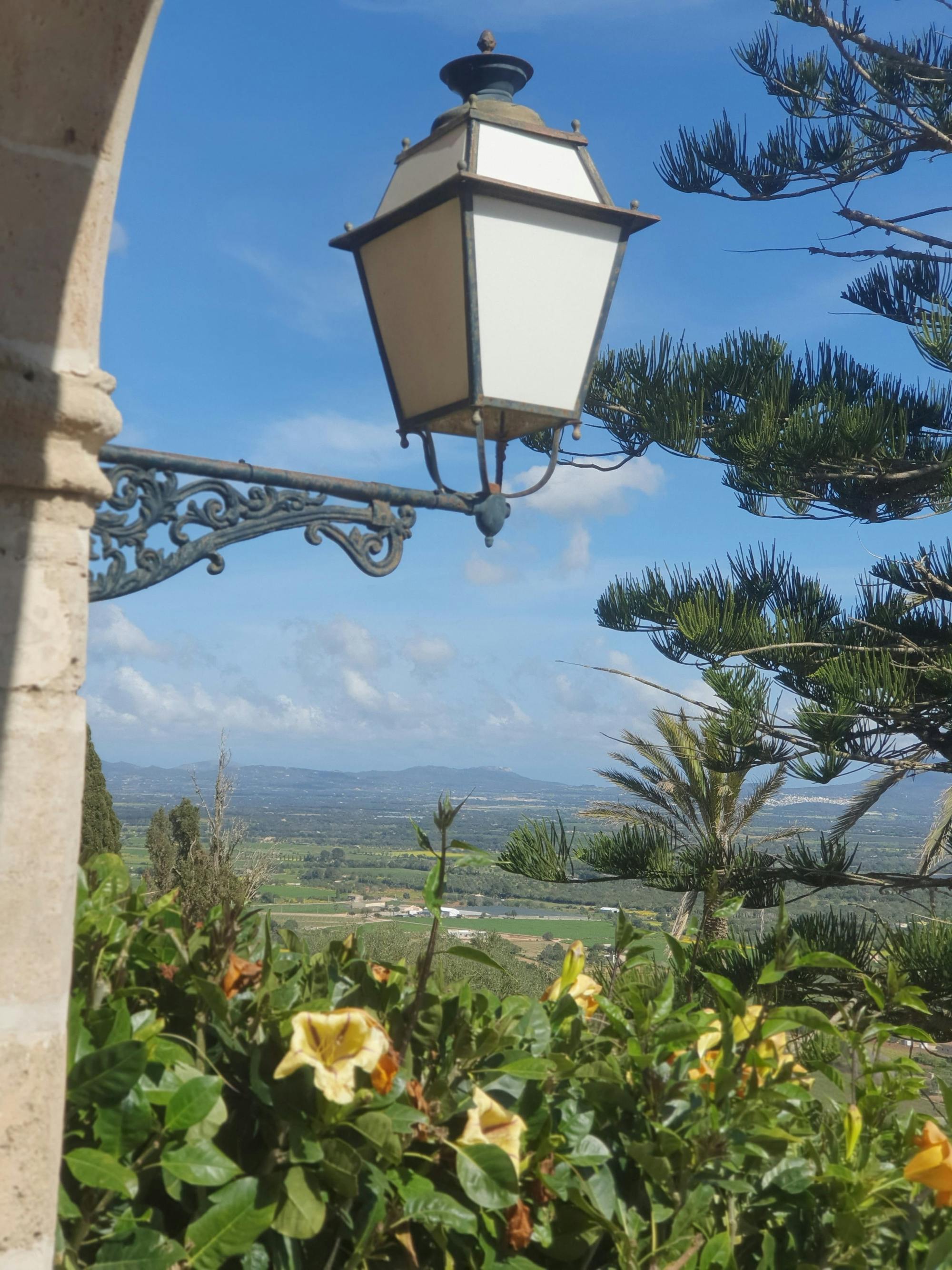 Majorcan east coast trike tour with Randa Monastery