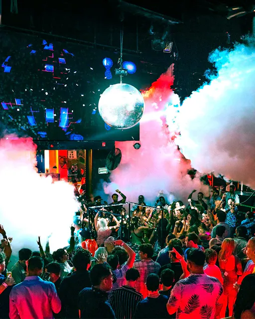 Cancun clubs basic access by Mandala Group