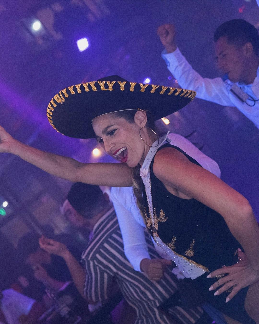 Cancun clubs basic access by Mandala Group