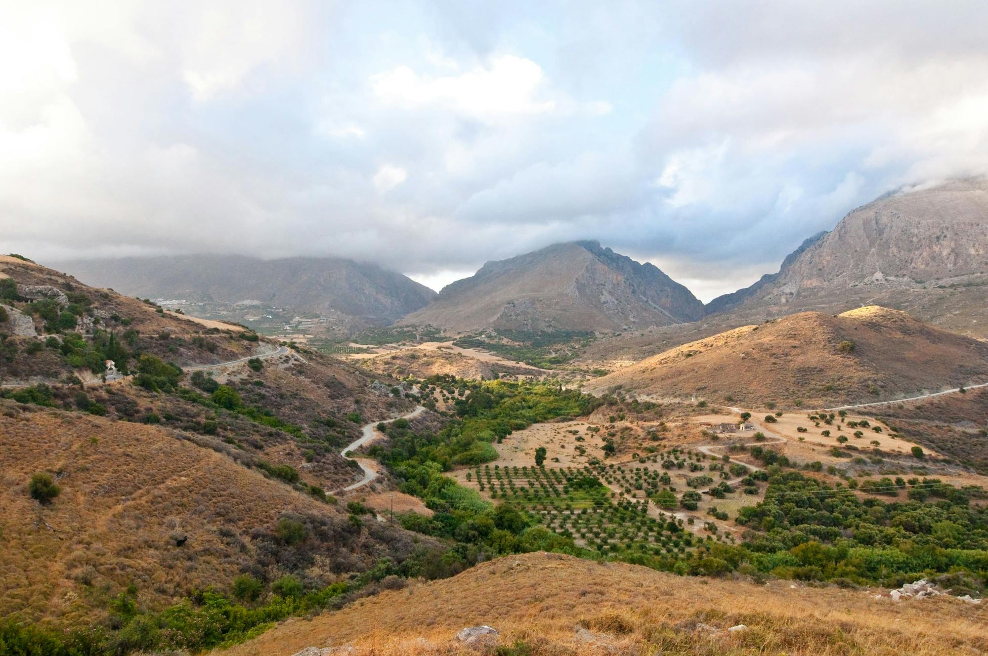 Private off-road tour to experience Crete
