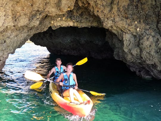 Caves and cliffs kayak tour in Albufeira