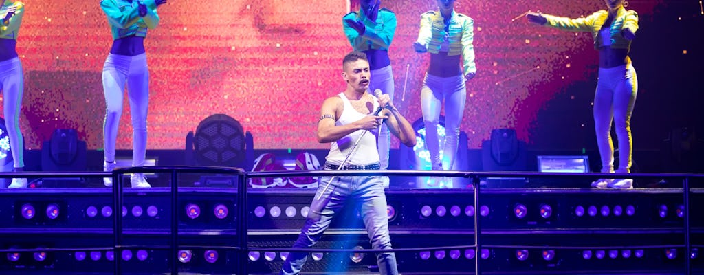 Przyjazny rodzinom pokaz zachodu słońca Coco Bongo w Playa del Carmen