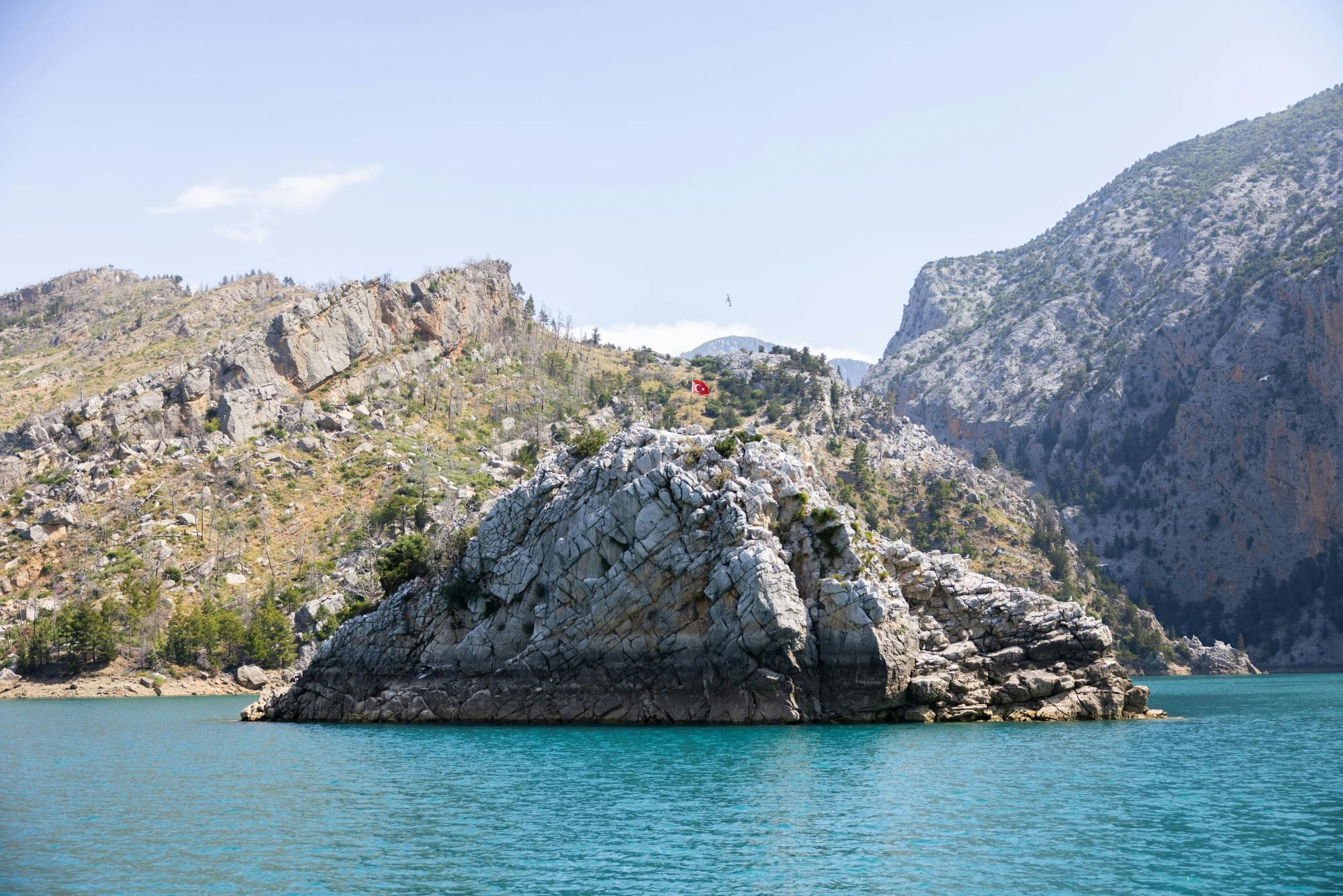 Green Canyon boat cruise with lunch and shopping