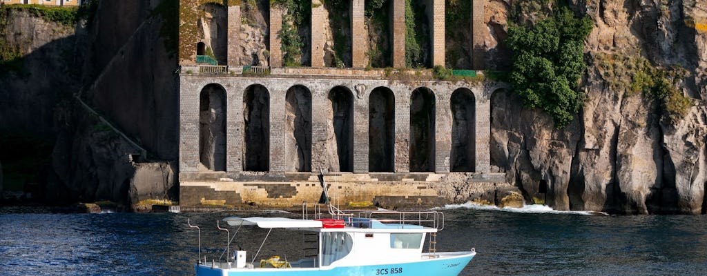Full-day Positano and Amalfi boat tour with lunch