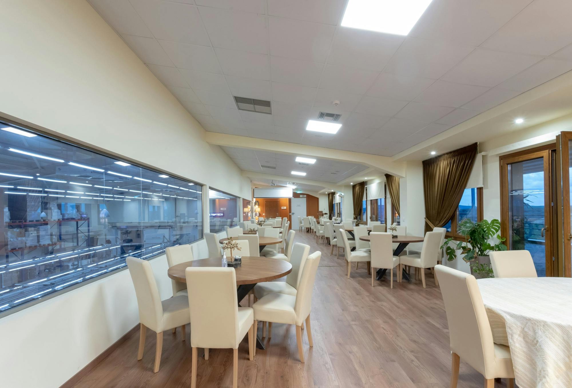 Crete food and wine tasting with wine factory visit