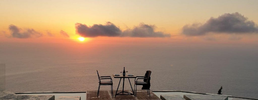 Pôr do sol no restaurante e bar Amente com traslados