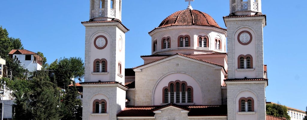 City of a Thousand Windows and wine-tasting tour