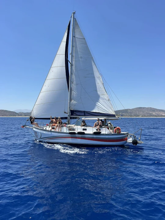 Sailboat tour around Lindos with food and drinks included