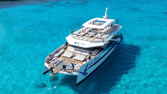 Blue Lagoon and Comino snorkeling cruise