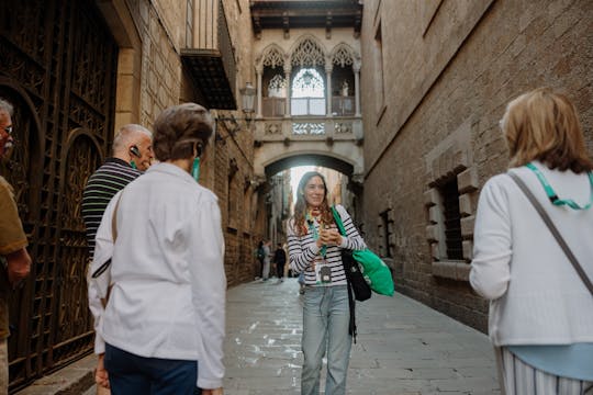 Barcelona 1-Day Guided Tour with Skip-the-Line Tickets and Transfers