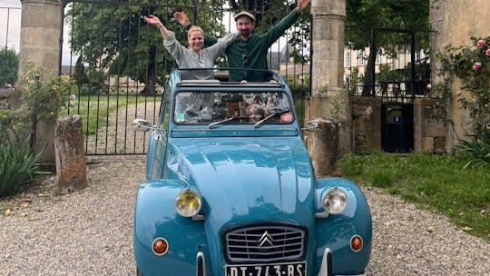 Graves and Sauternes private wine tour in a Citroën 2CV
