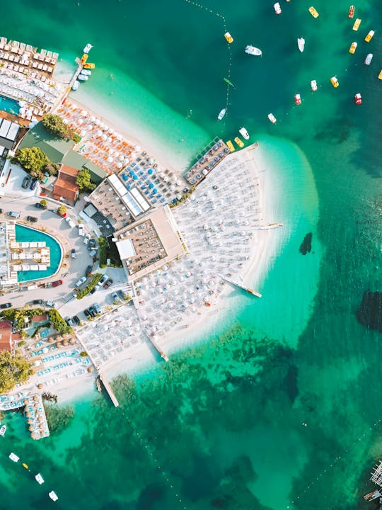 Ksamil, Riwiera Albańska i całodniowa wycieczka do Blue Eye z Tirany