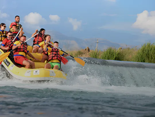 Aventure en rafting sur la rivière Bistrica au départ de Saranda