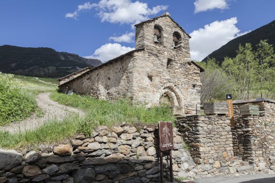 Randonnée pédestre panoramique et familiale dans la vallée de Canillo