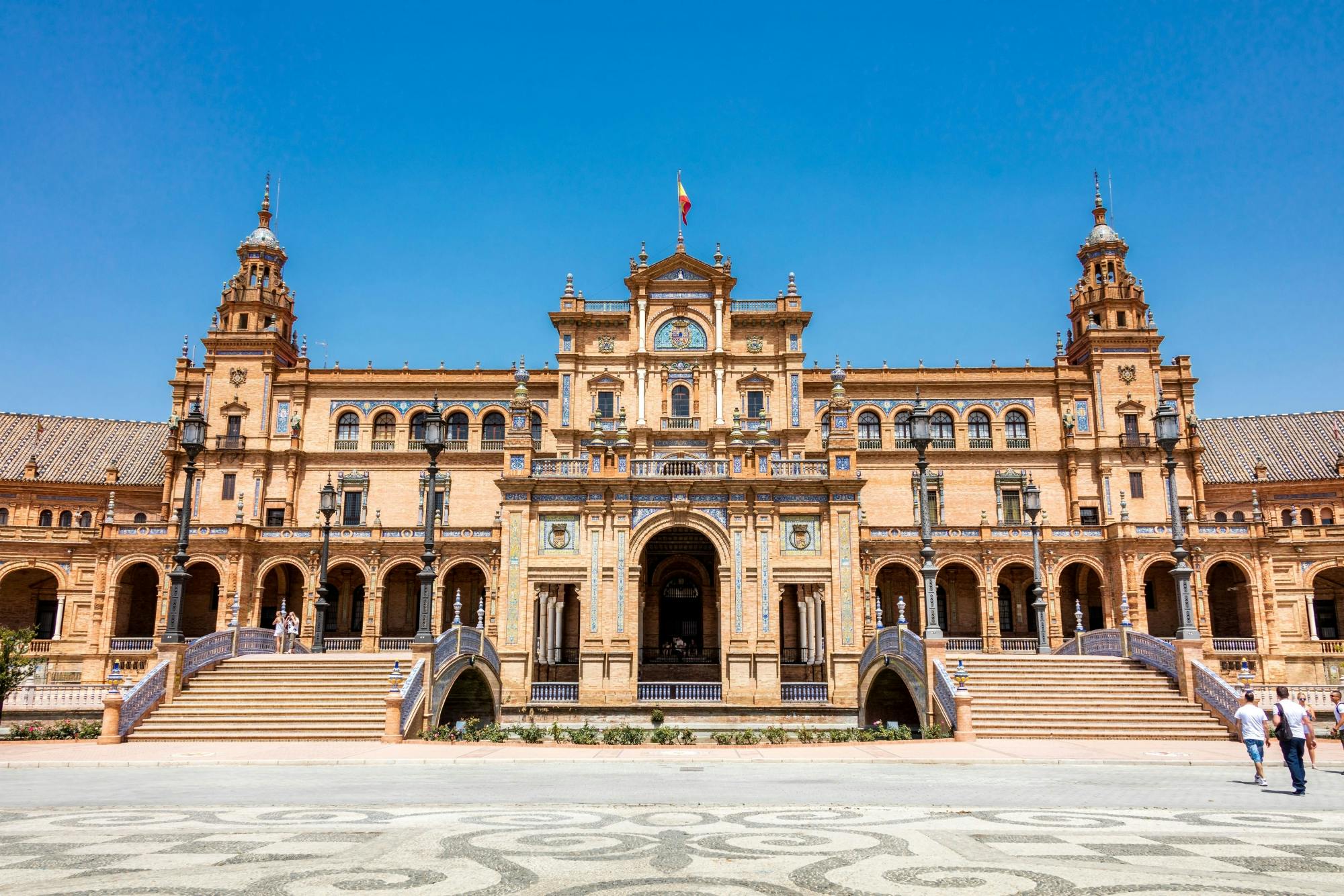 Seville tour with panoramic bus ride and Cathedral visit