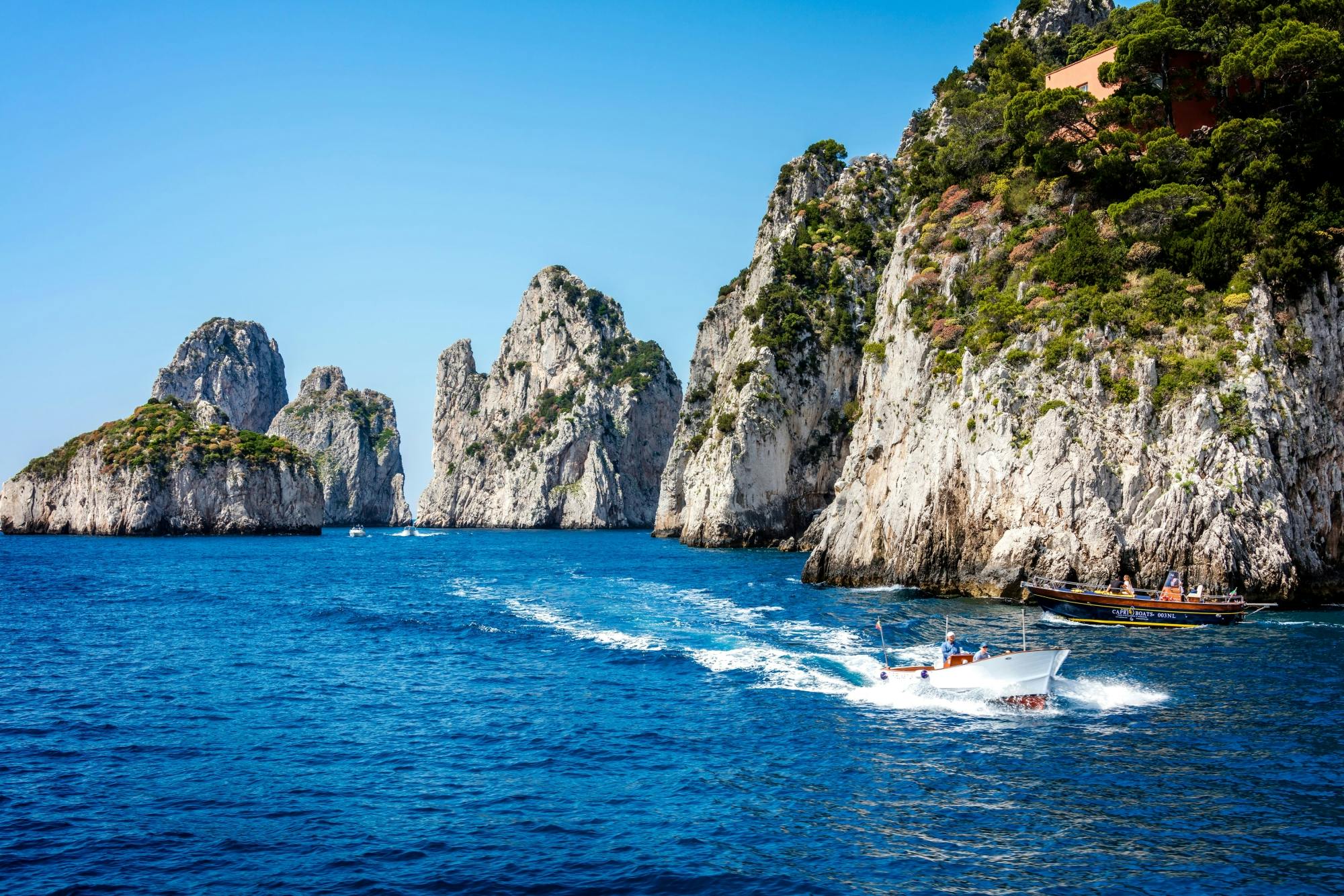 Full-day Capri small boat experience with Blue Grotto