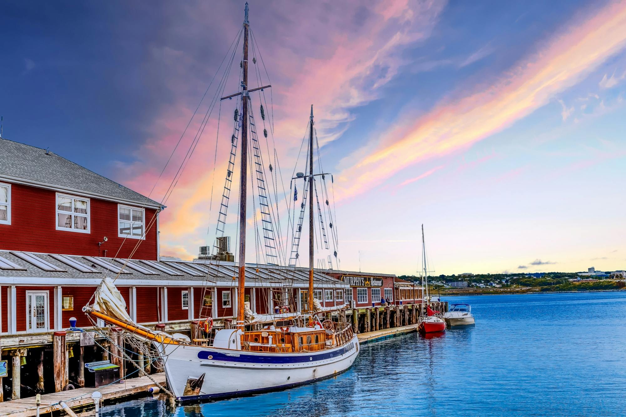 Peggy's Cove sunset tour from Halifax