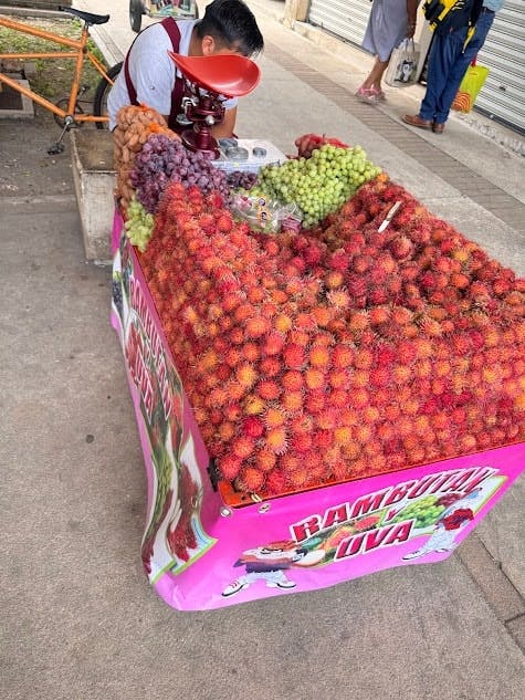 Guided tour of Valladolid with Chukum cenote swim