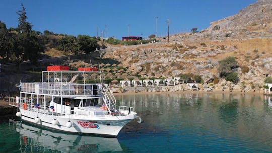 VIP boat trip in Pefkos with swim stops and lunch