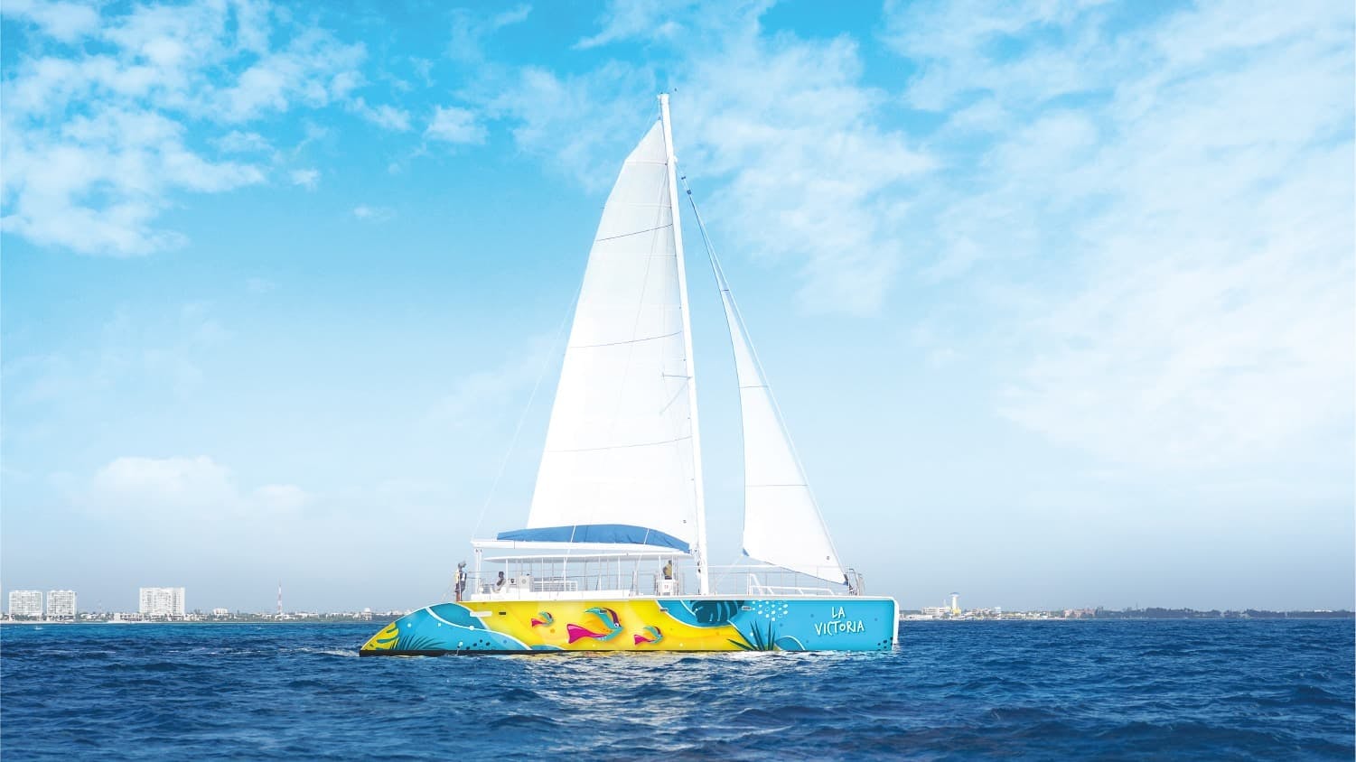 Isla Mujeres Catamaran Cruise, Beach Club & Snorkelling