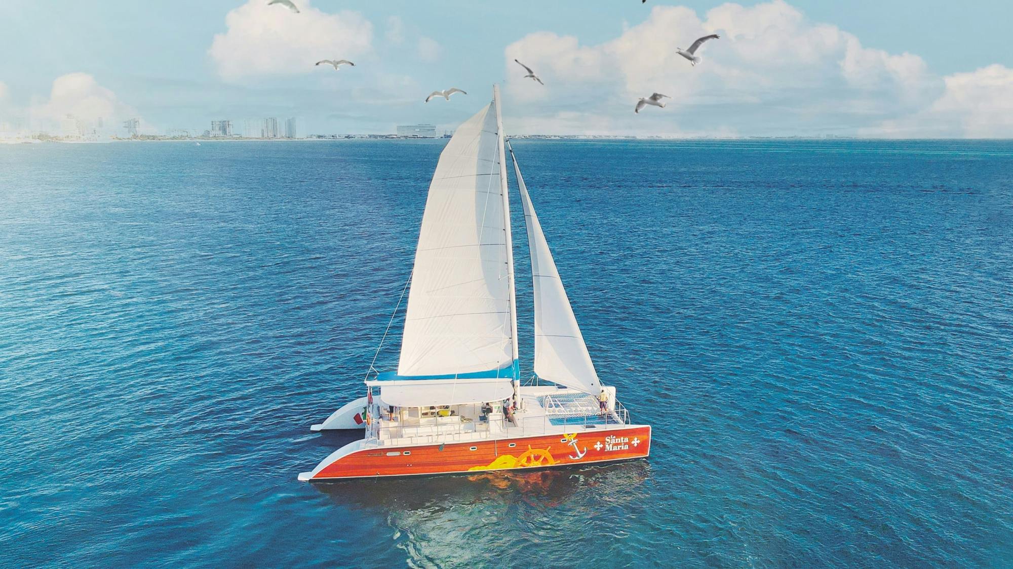 Isla Mujeres Catamaran Cruise, Beach Club & Snorkelling