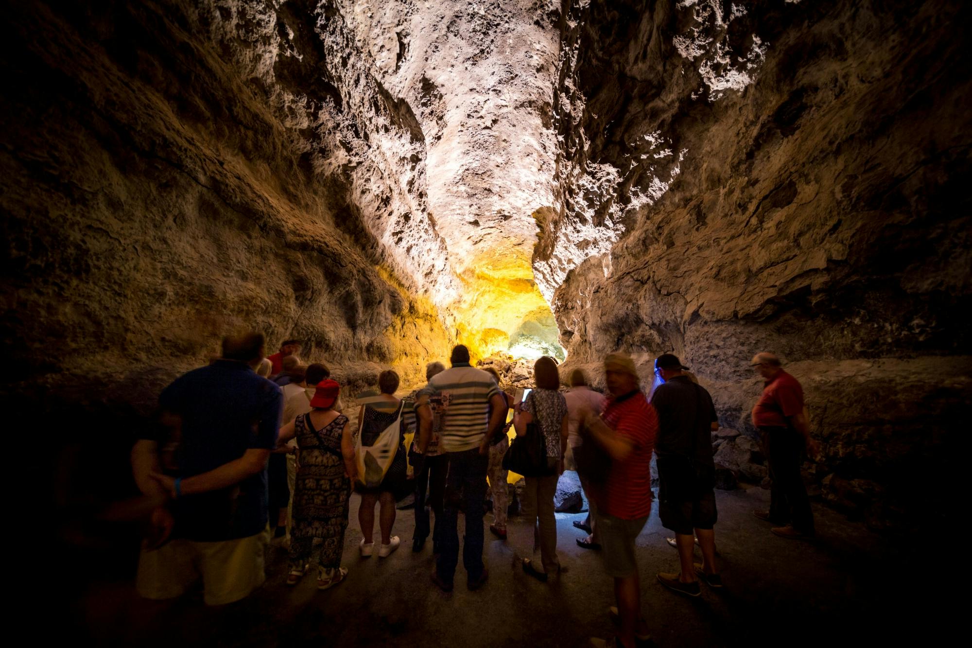 Full-day Northern Lanzarote art and sightseeing tour