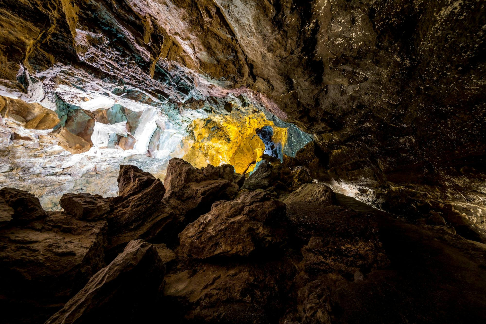 Full-day Northern Lanzarote art and sightseeing tour