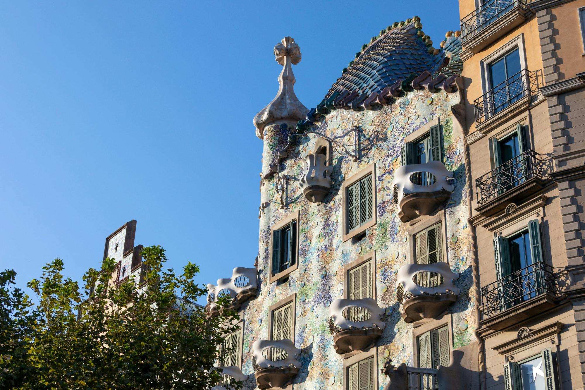 Full-day Barcelona highlights tour from Costa Brava
