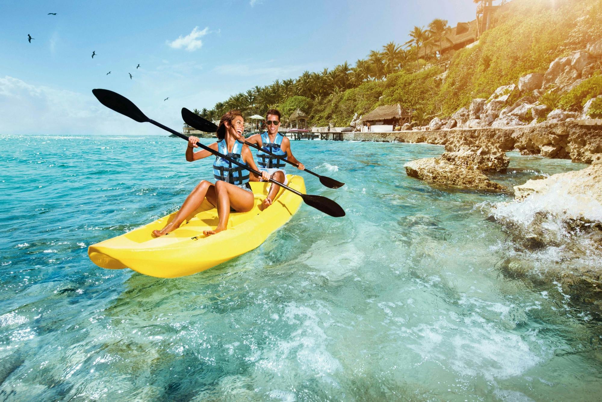 Full-day tour to Garrafon Natural Park