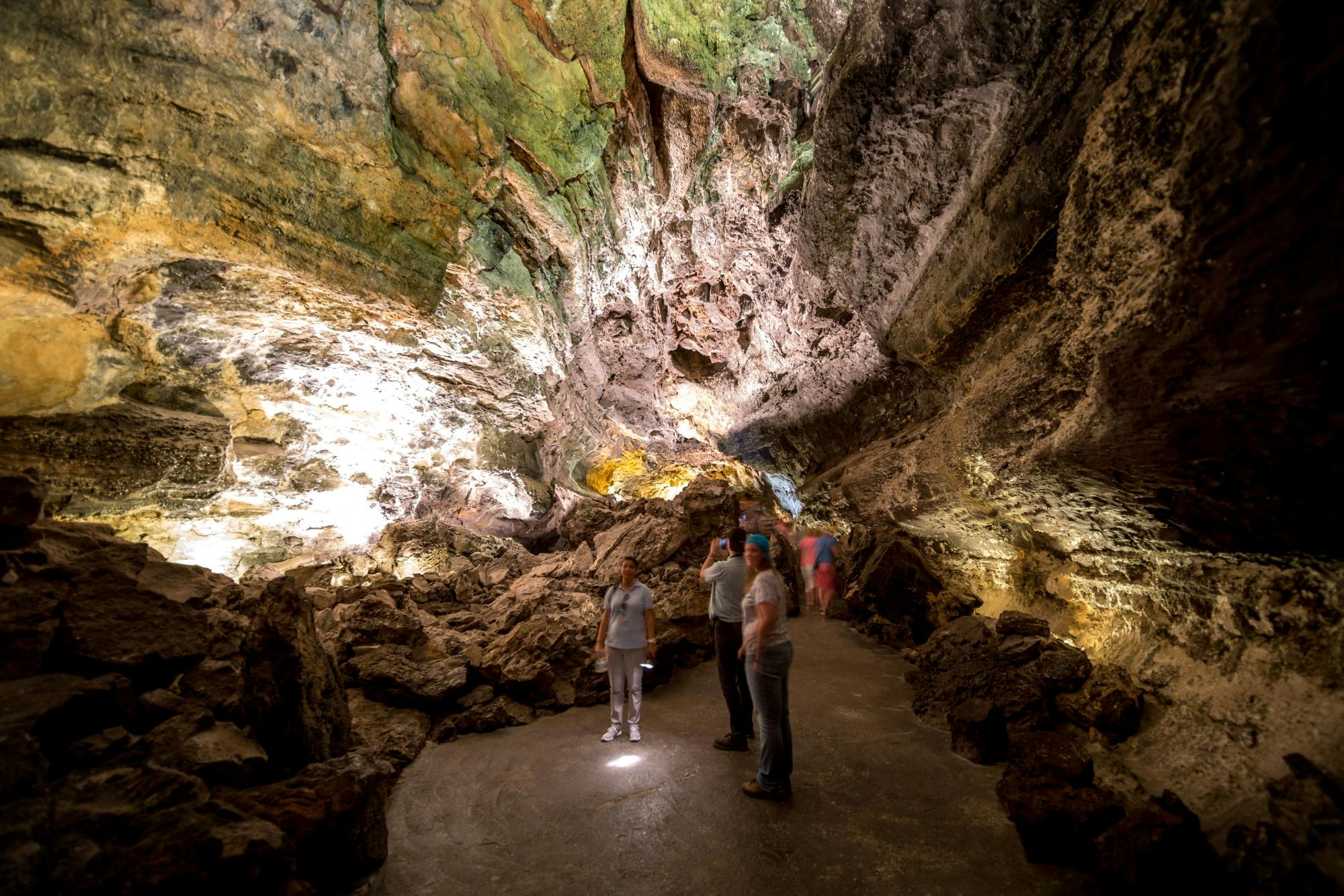 Full-day Northern Lanzarote art and sightseeing tour