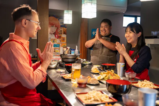 Corso di cucina udon e tempura di Kyoto con chef professionisti