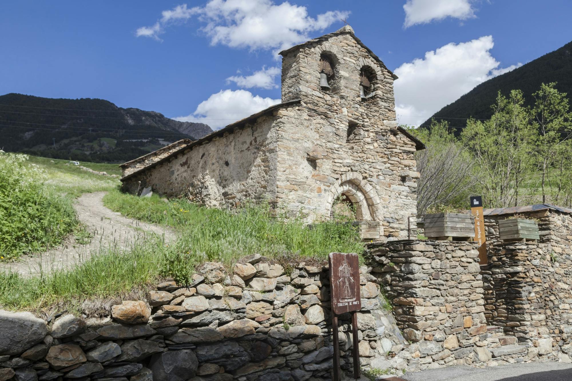 Malerische Wanderung im Canillo-Tal