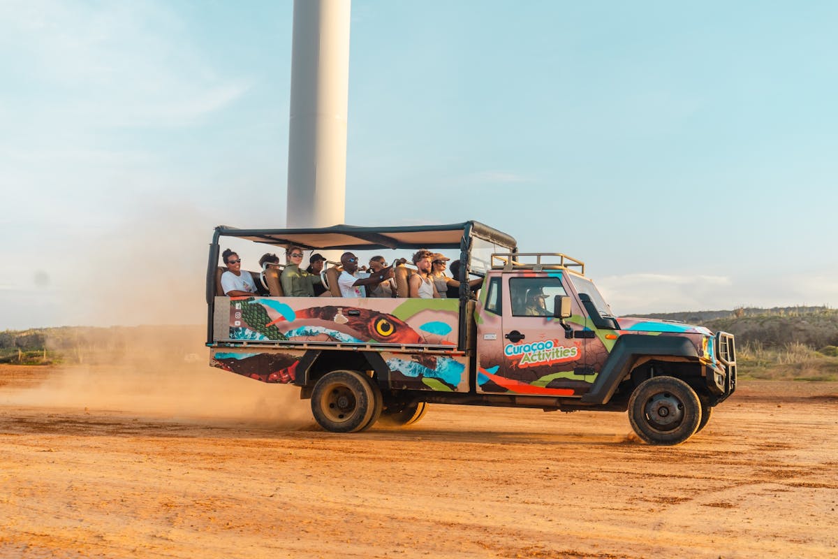 West Eiland en Jeepsafari Avontuur op Curaçao