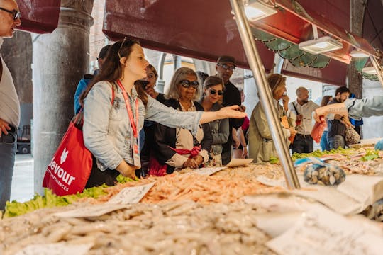 Passeio gastronômico a pé por Veneza e passeio pelo mercado de Rialto