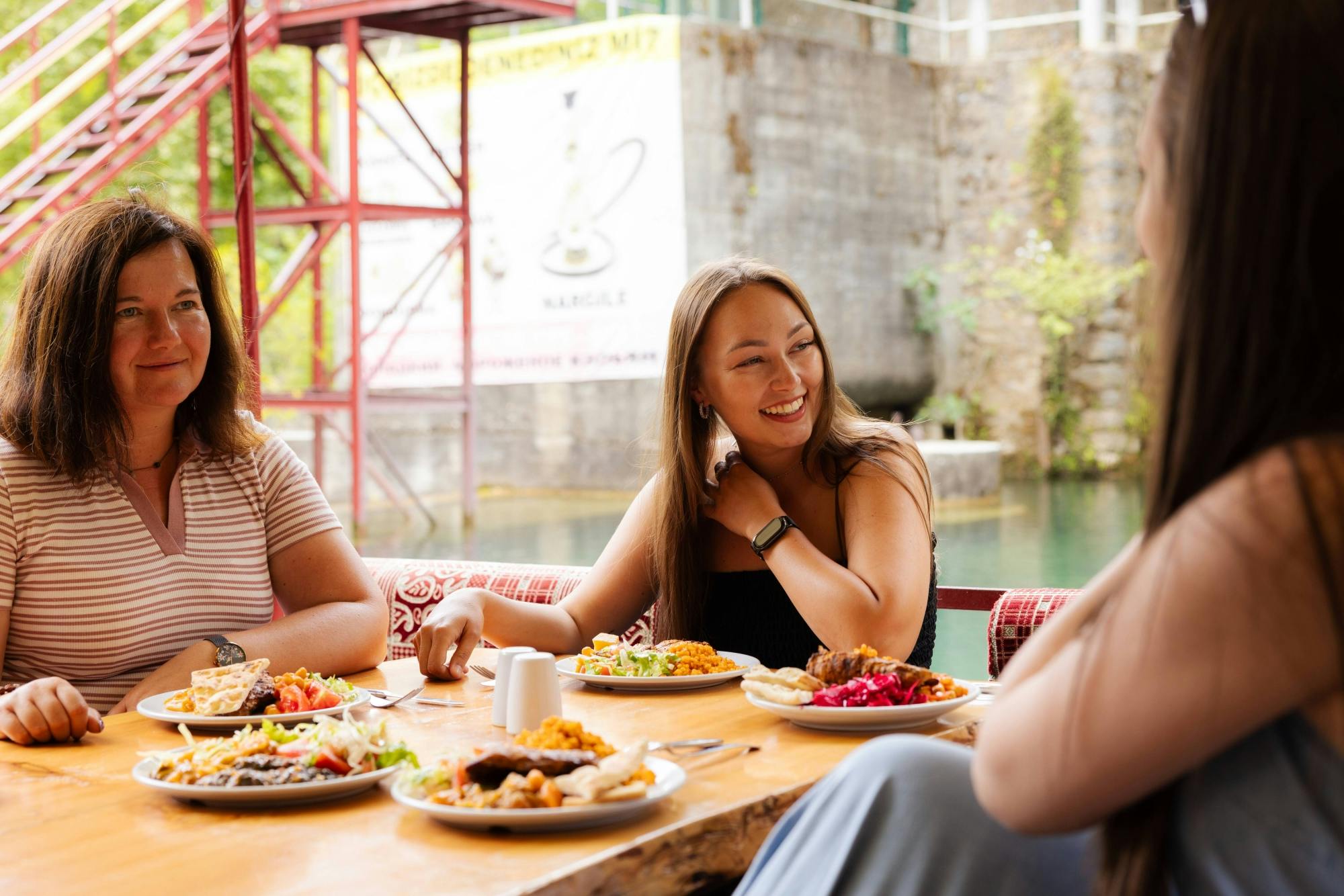 Alanya Castle and cave summer tour with cable car, lunch and boat trip