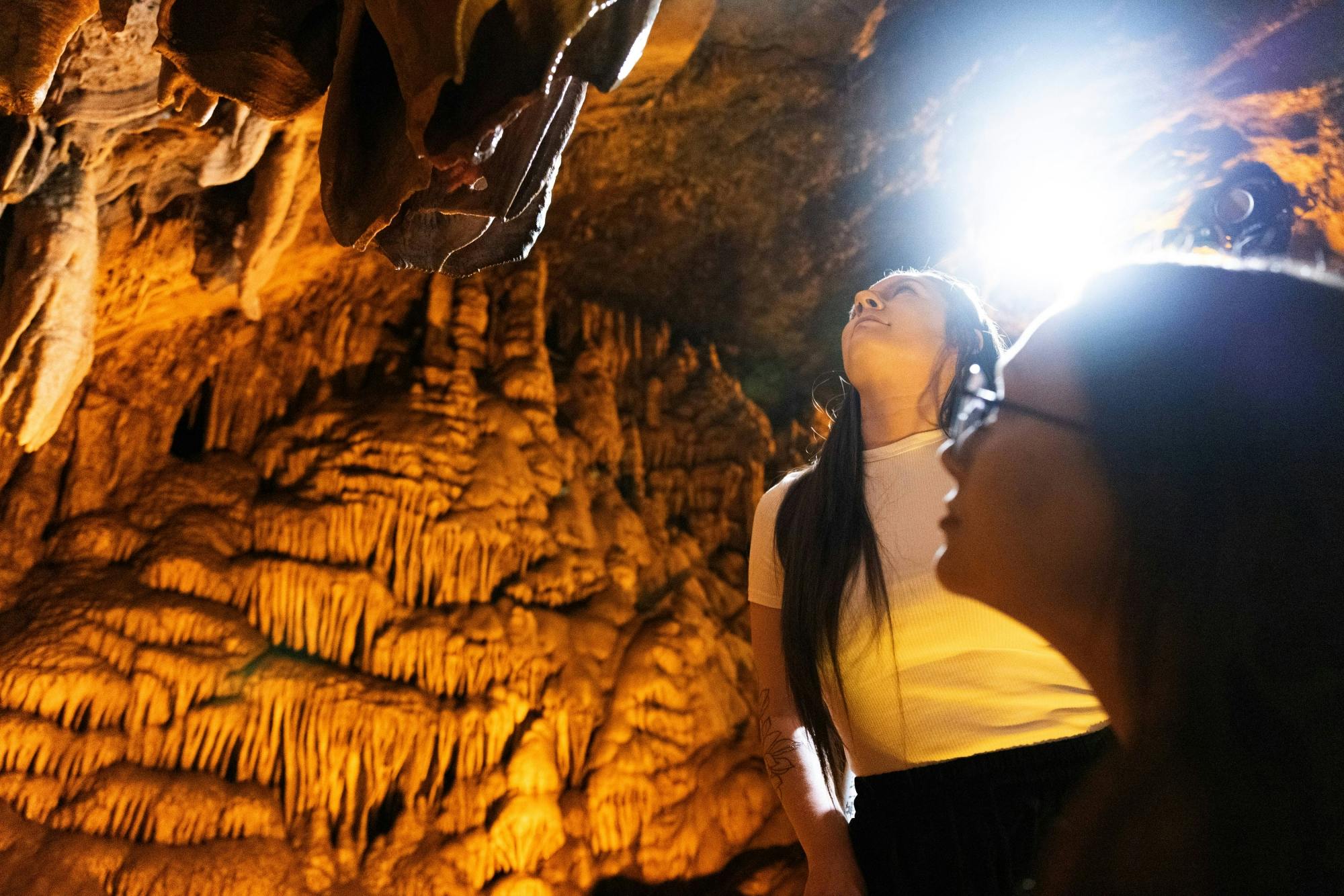 Alanya Castle and cave summer tour with cable car, lunch and boat trip