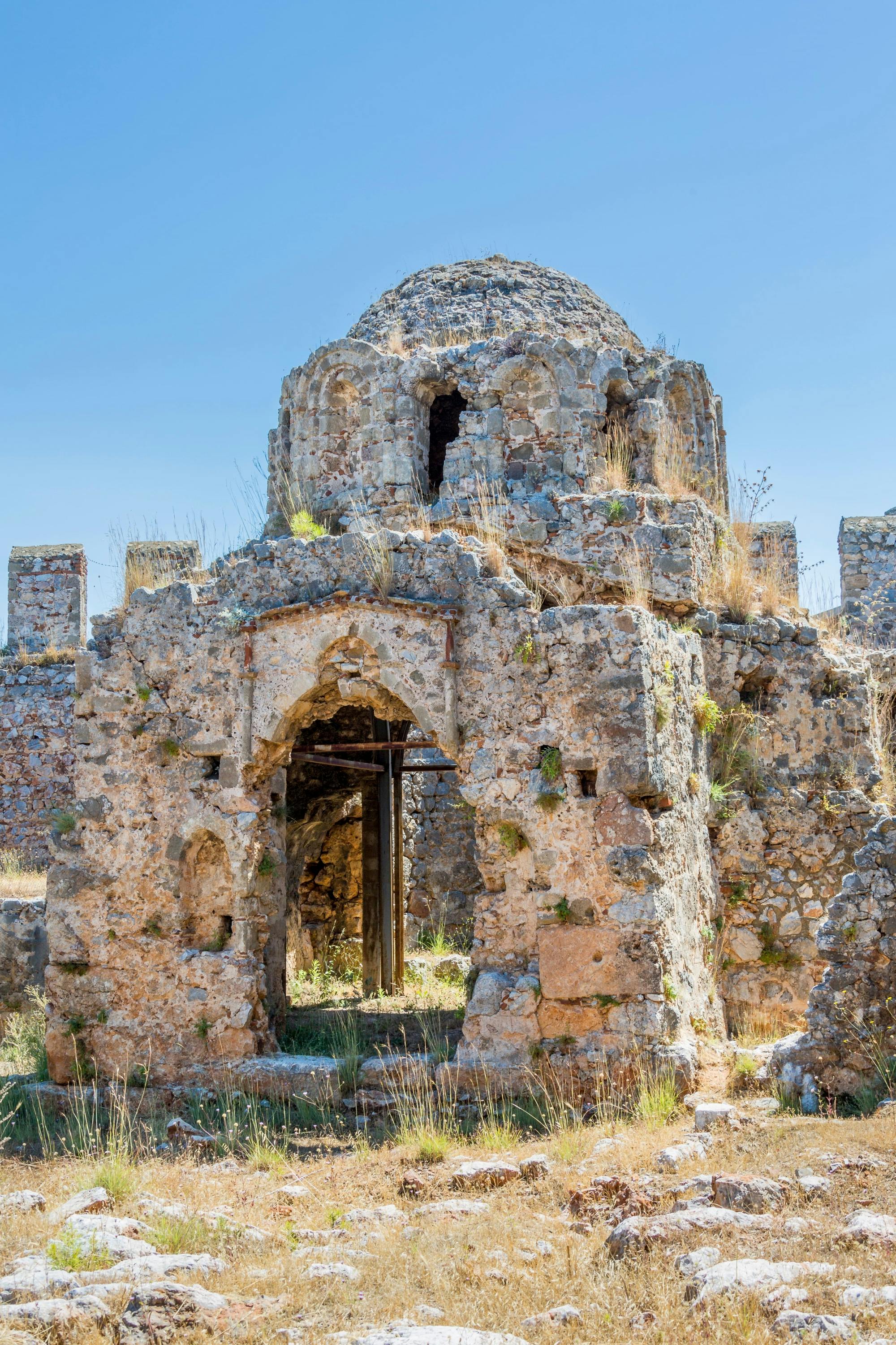 Alanya Castle and cave summer tour with cable car, lunch and boat trip